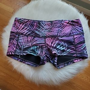 FLEO Shorts Jewel Nights Low Rise Countour